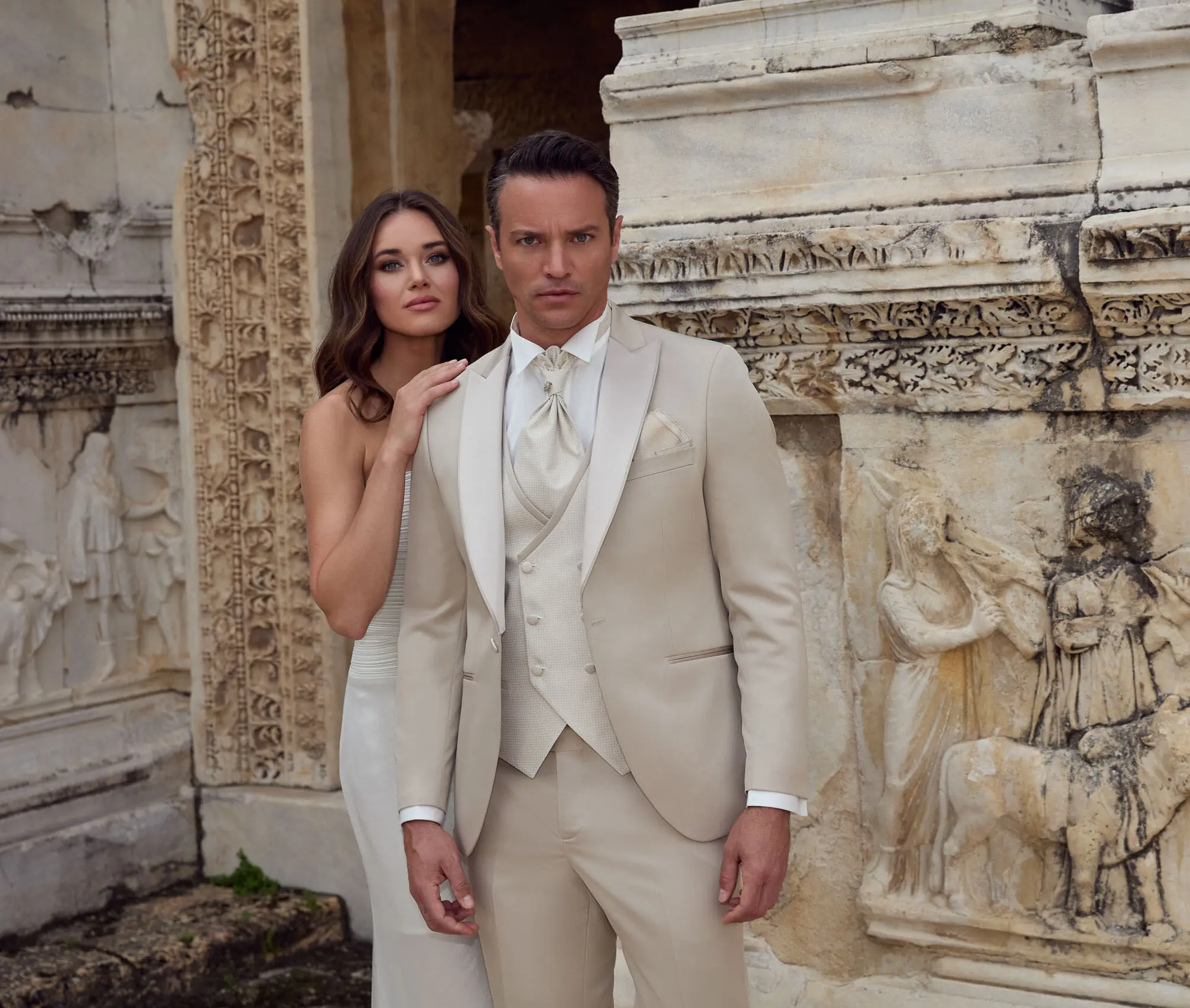 Costume de mariage Adimo